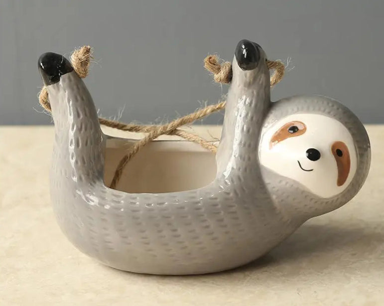 Swinging Sloth Ceramic Hanging Plant Pot – Cute & Quirky Planter for Scindapsus, Spider Plants & More! 🦥🌿