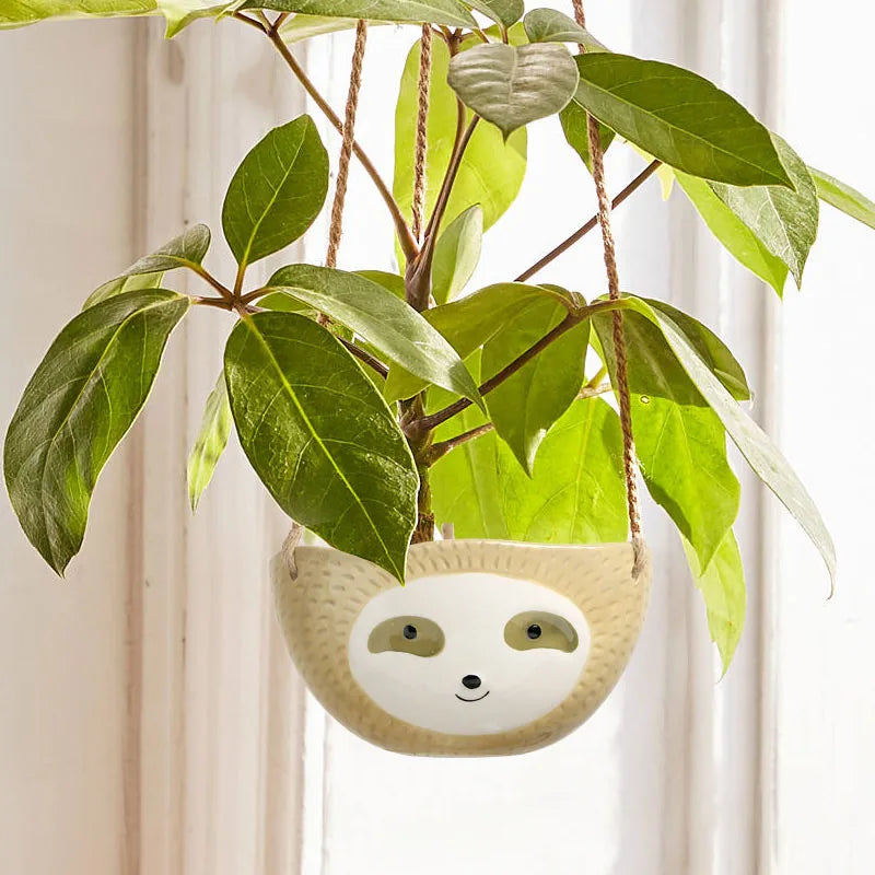 Swinging Sloth Ceramic Hanging Plant Pot – Cute & Quirky Planter for Scindapsus, Spider Plants & More! 🦥🌿