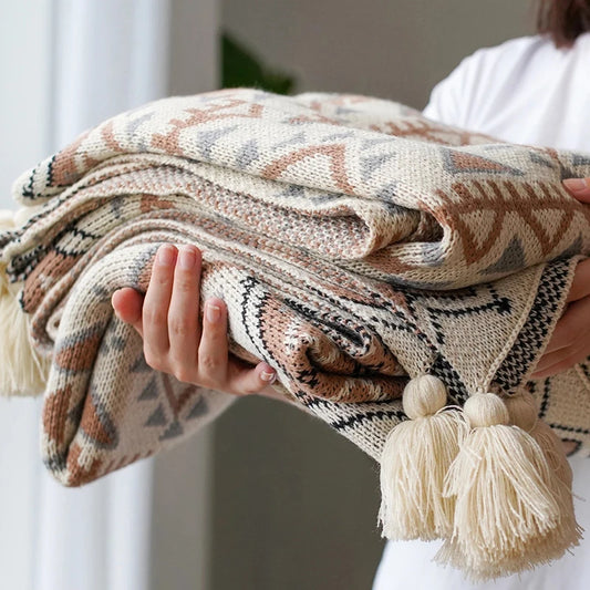 Cozy Bohemian Aztec Pattern Knit Throw Blanket