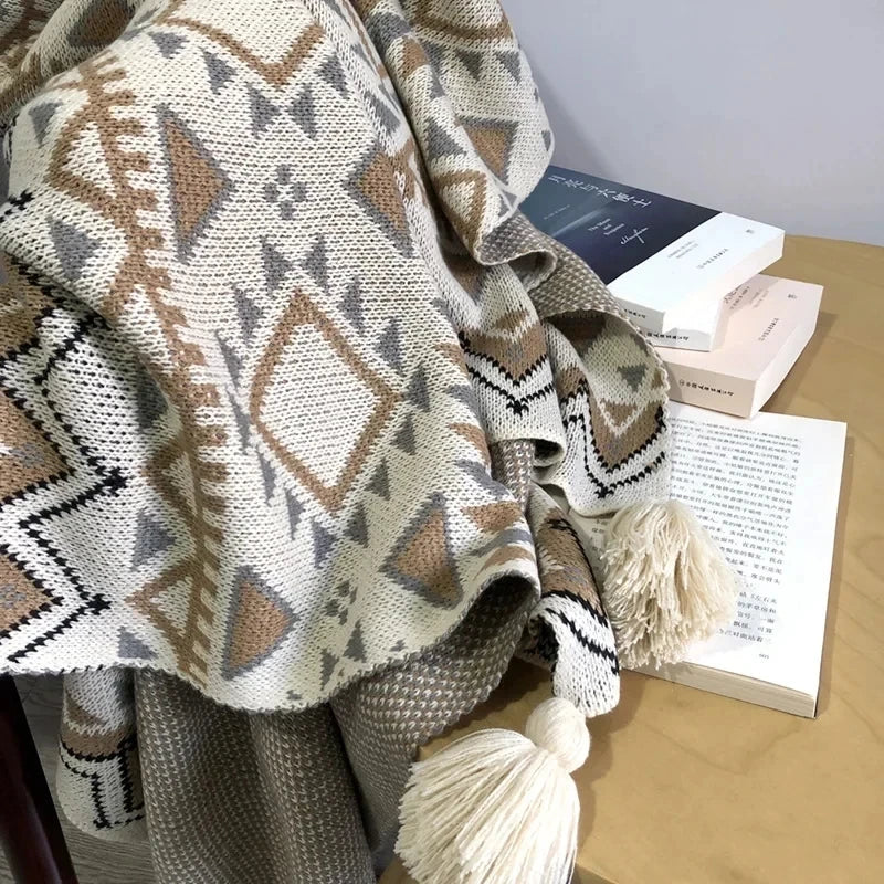 Cozy Bohemian Aztec Pattern Knit Throw Blanket