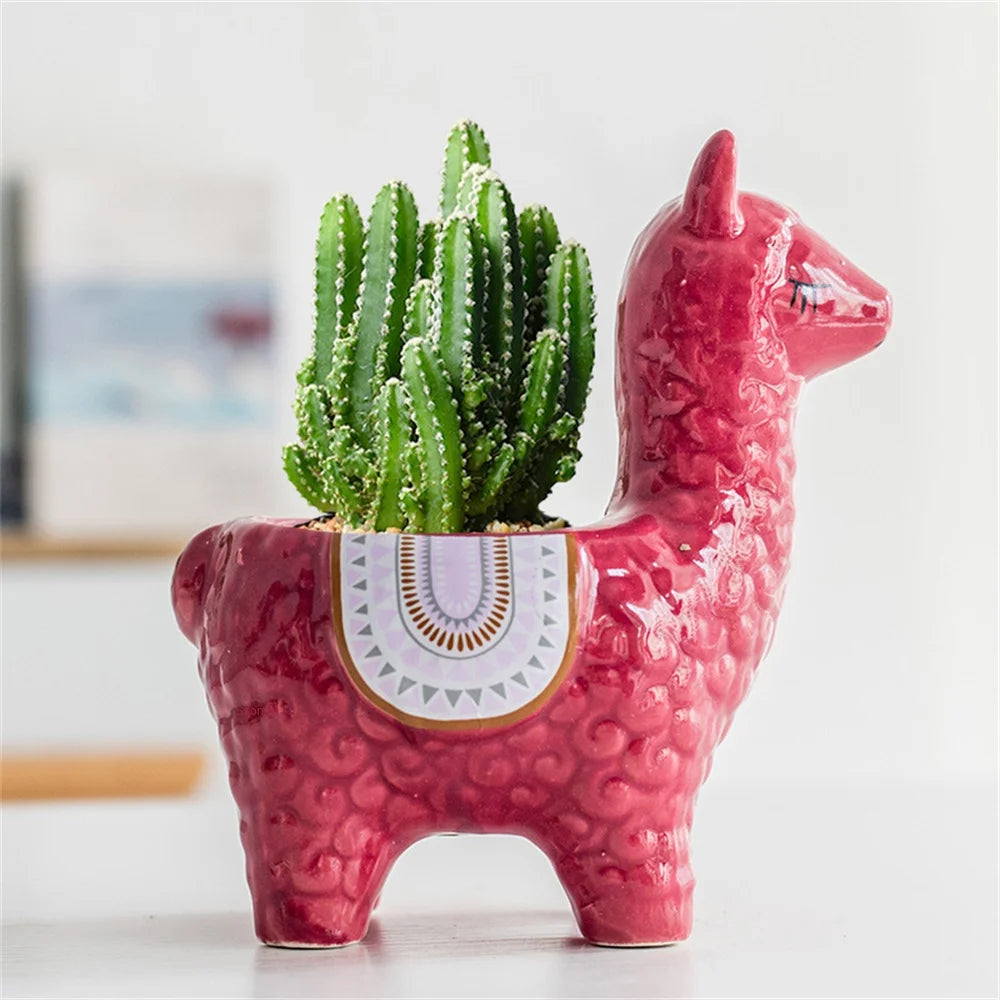 Alpaca Succulent Planter Pot – Cute Ceramic Animal Planter for Small Plants & Home Décor 🌵🦙