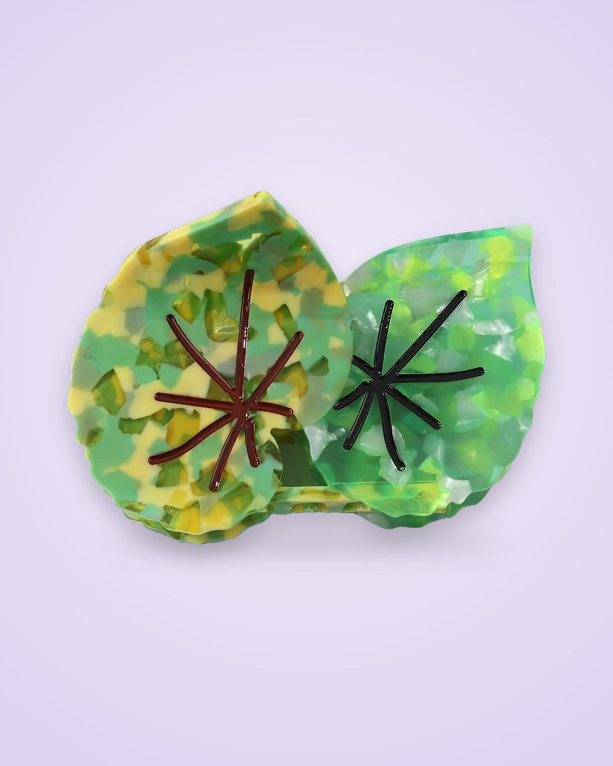 Citrus Starburst yellow-green double leaf acetate claw clip with dark starburst veins